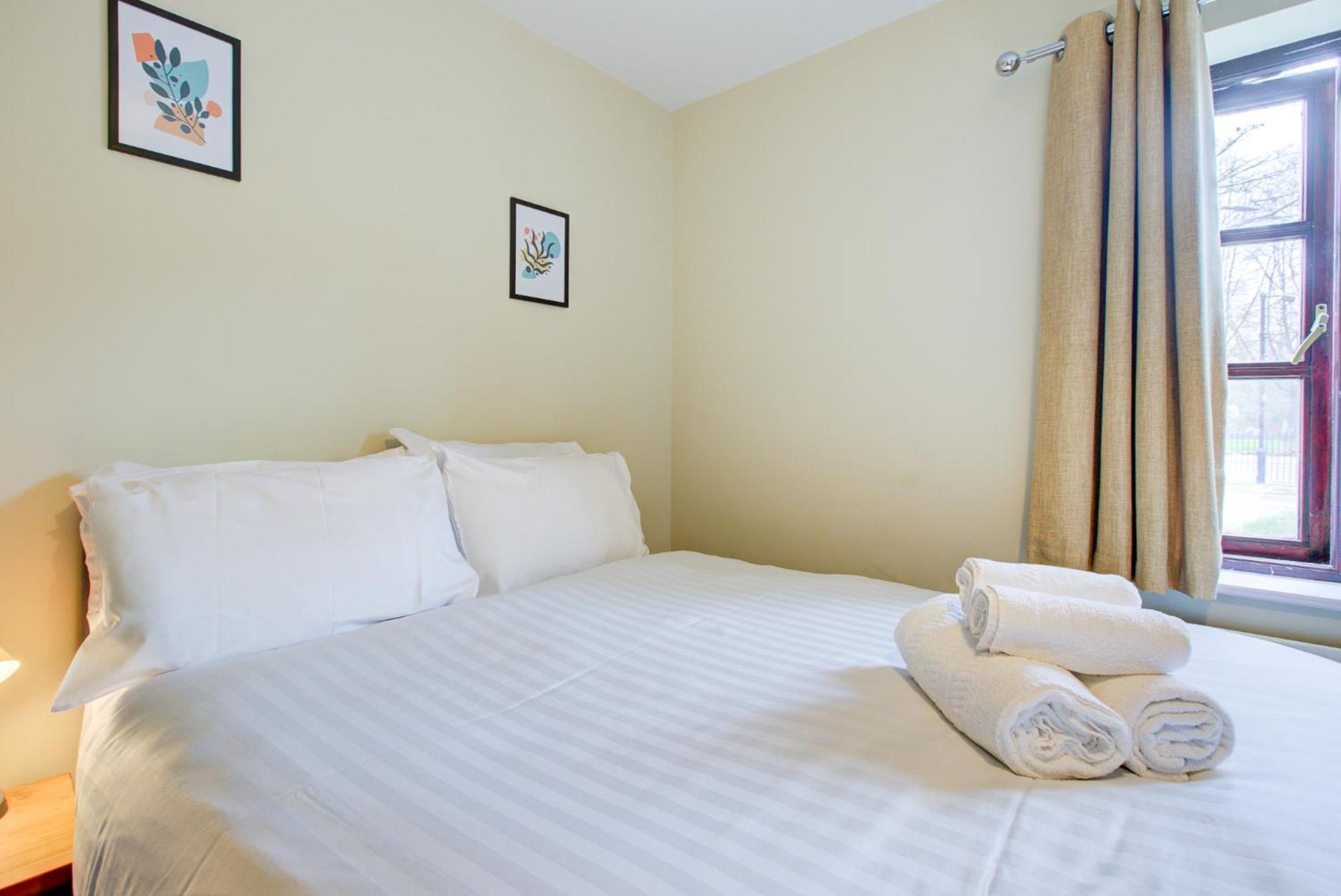 Spacious & Modern 2 Bed Sleeps 5 In Walthamstow London Exteriör bild