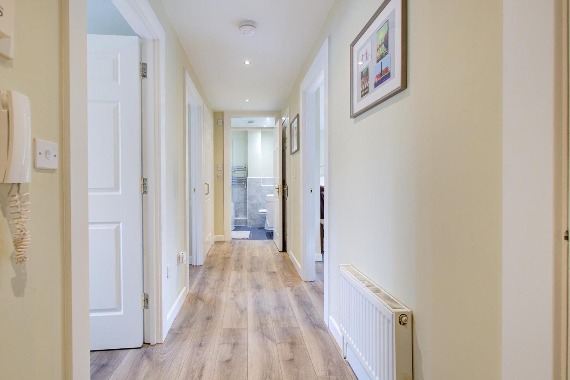 Spacious & Modern 2 Bed Sleeps 5 In Walthamstow London Exteriör bild